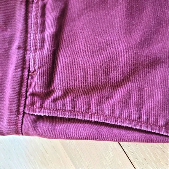 J. Crew Broken In Chinos 484 size 32×34 - Picture 4 of 6